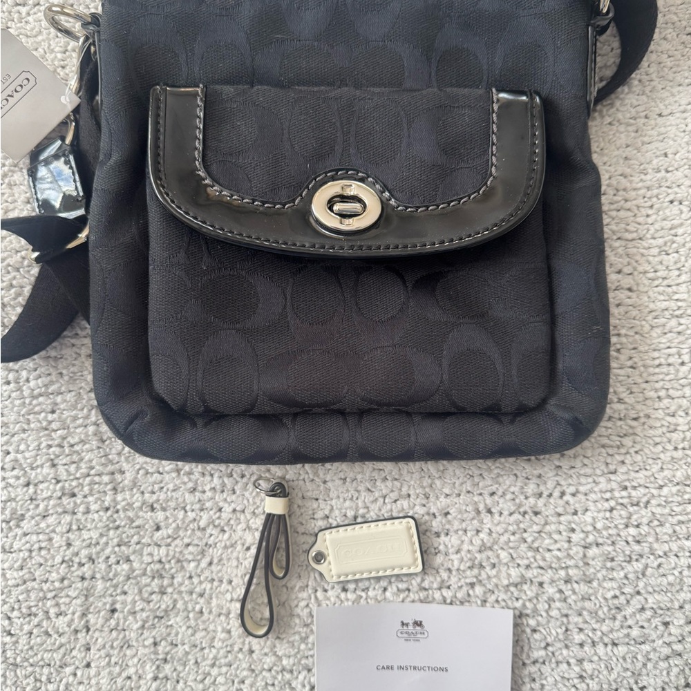 Coach Crossbody Bag NWT - Picture 6 of 8